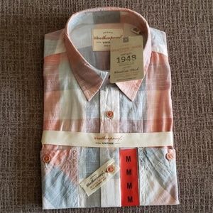 Short sleeve button down shirt
